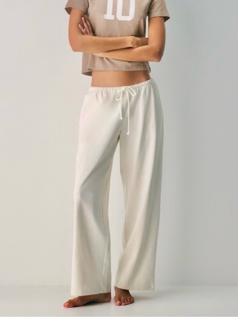 Aritzia Cream & Grey Drawstring Wide-Leg Pants